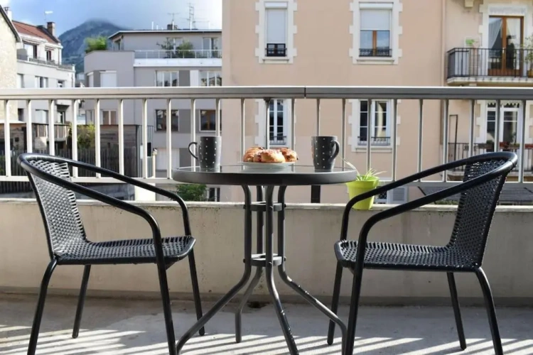 1 Bedroom Double Apartment