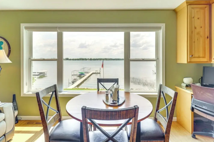 Lakeside Alexandria Retreat w/ Deck + Boat Dock!