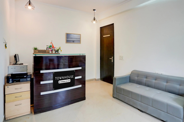 Super Townhouse Sector 53 Golf Course Road