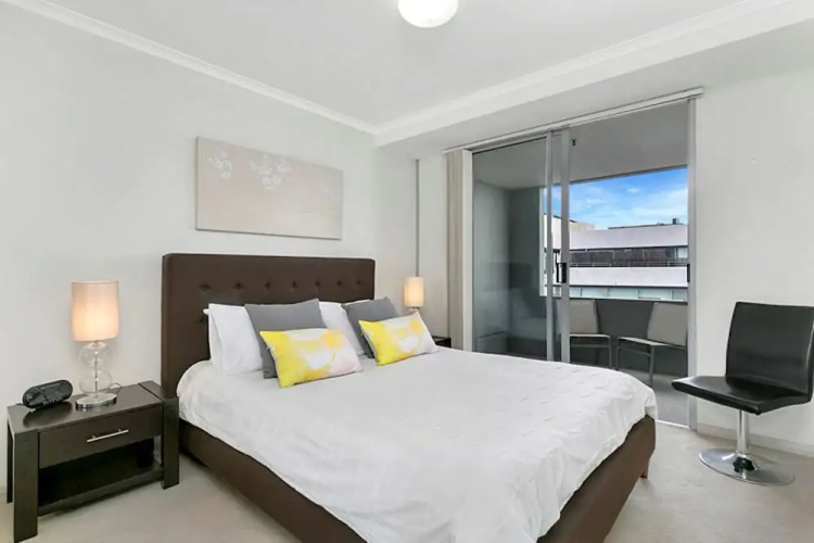The Apartment Service L1103