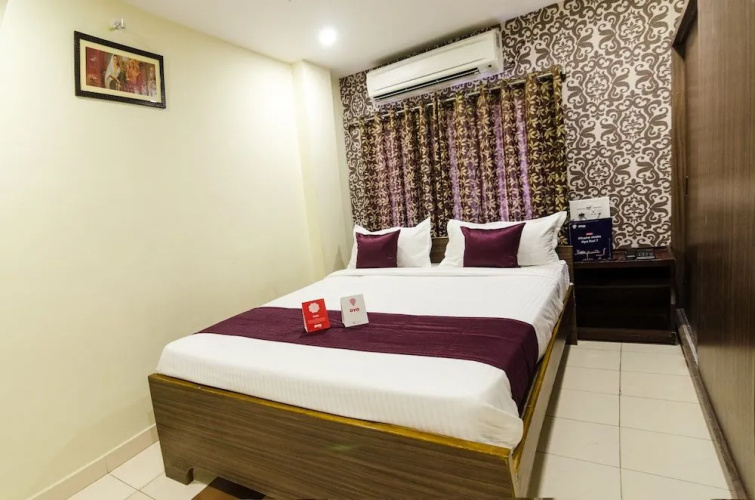 OYO 8671 Sri Krishna Residency