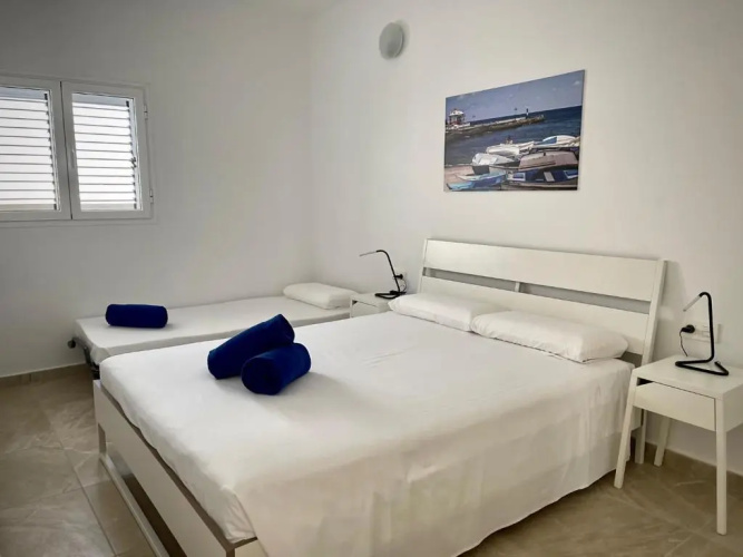 Apartamentos Anjomacar II