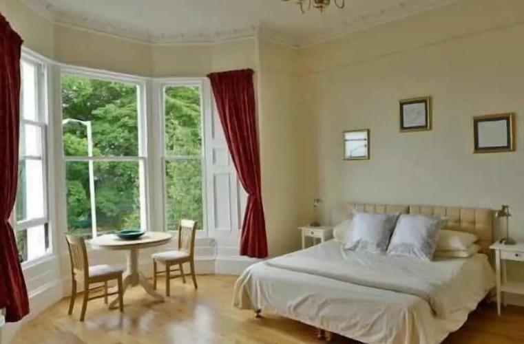 Standard Quadruple room with sea view