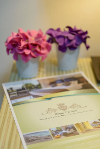 Royalty Suites