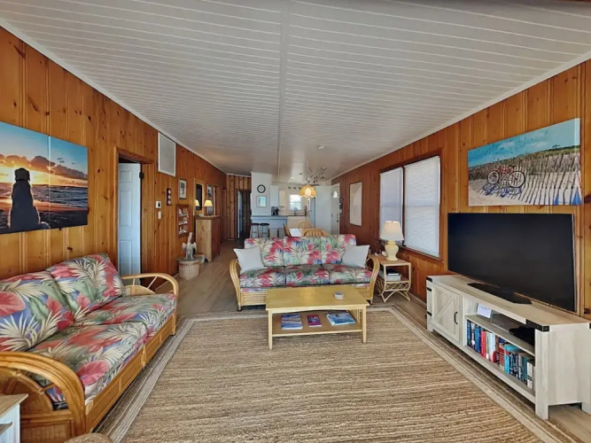 Mamaw's Spot by Topsail Realty