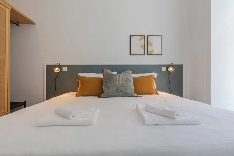 Ando Living - Abrantes 10 House