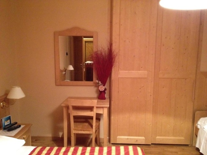 Standard Triple room with mountain view