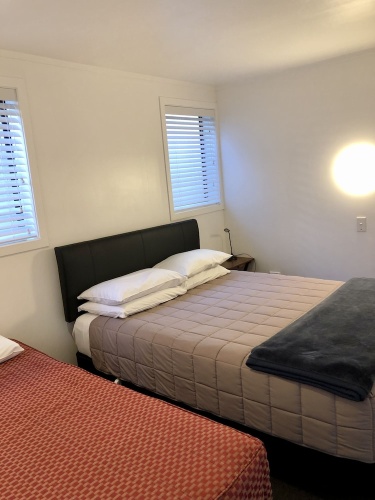 1 Bedroom Standard Suite