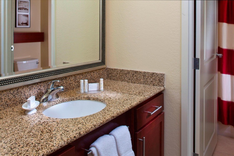 2 Bedrooms Suite