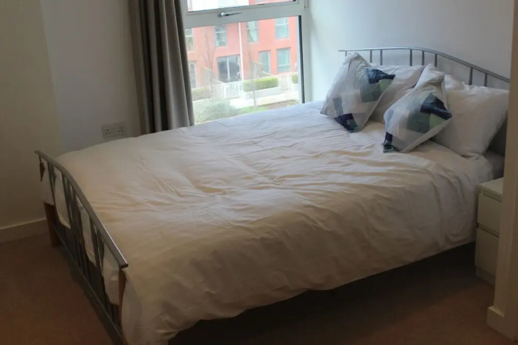 Stratford Luxury Apartment