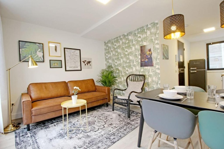 2 Bedrooms Double Apartment