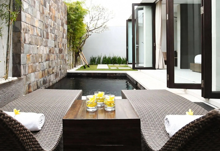 eqUILIBRIA SEMINYAK