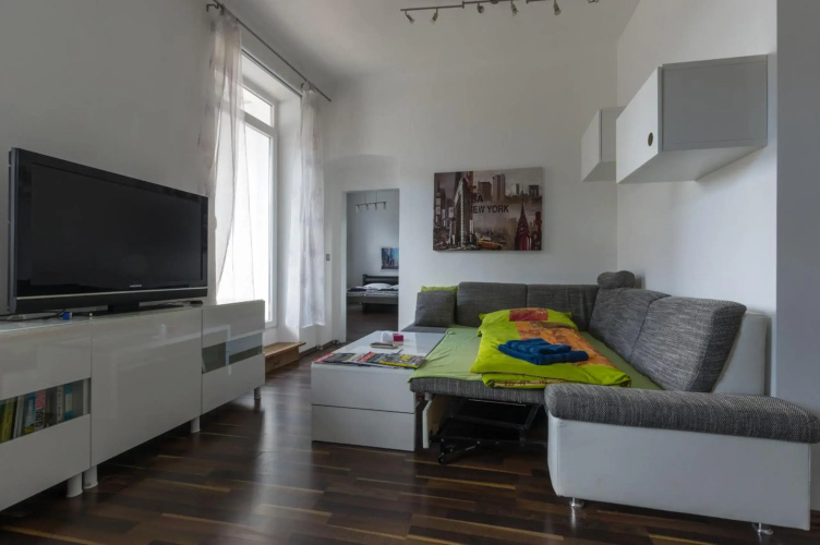 Spacious Apartment in Center with Terrace