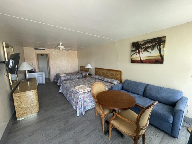 Deluxe Triple room