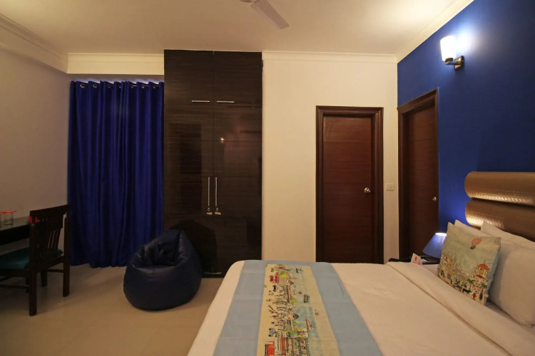 OYO Flagship North Campus