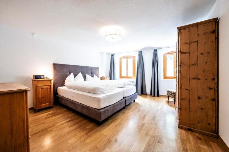 1 Bedroom Apartment with view