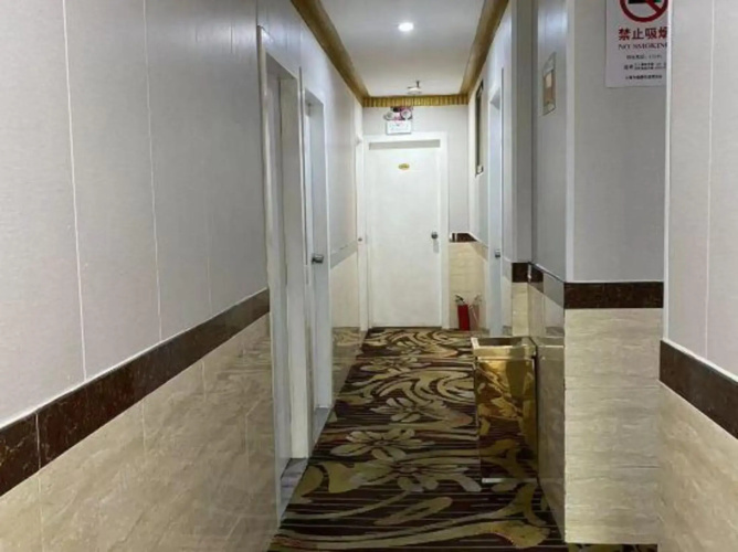 Mengchao Hostel