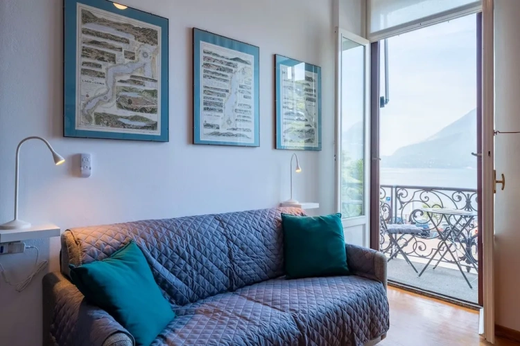 2 Bedrooms Apartment with balcony and with lake view