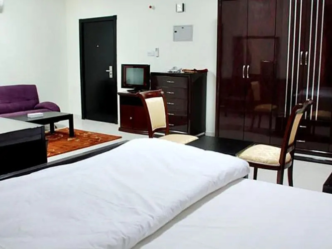 The Paradise Inn Hotel Apartments
