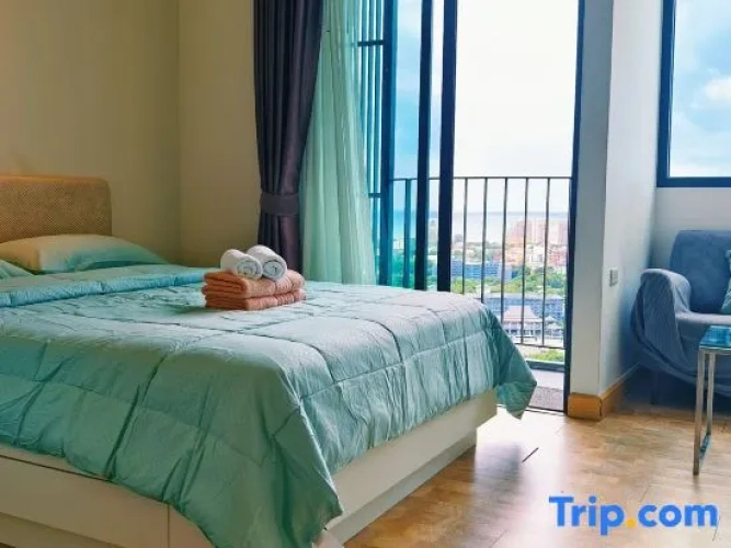Business Double room with balcony and with sea view