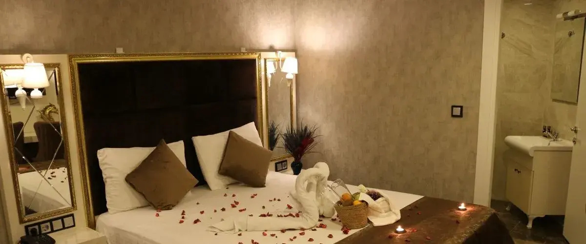 Convert Hotel