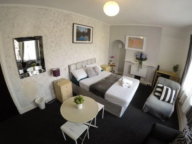 Park End Rooms