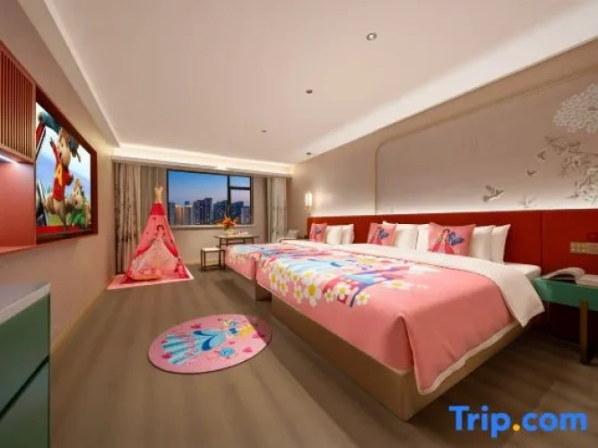 Standard Twin Family room