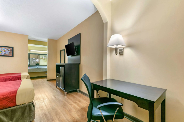 Econo Lodge Northport - Tuscaloosa