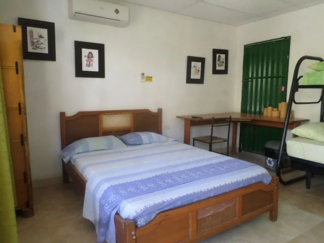 Hostal Acuarius
