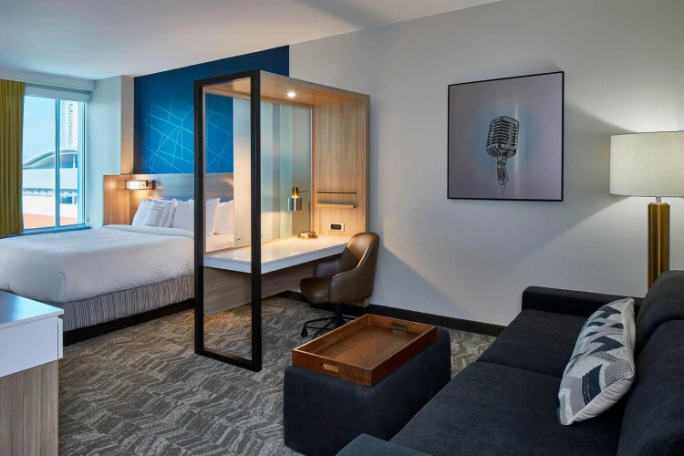 Double Suite