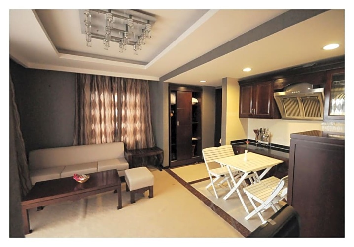 1 Bedroom Apartment
