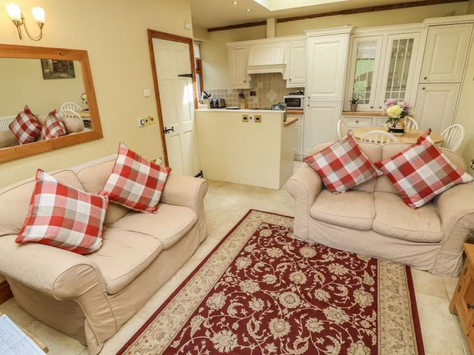 Courtyard Cottage