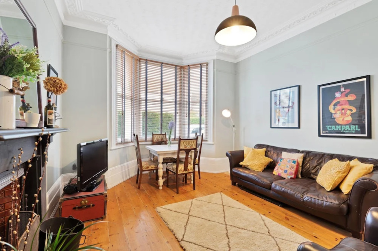 Sunny Regency Apartment