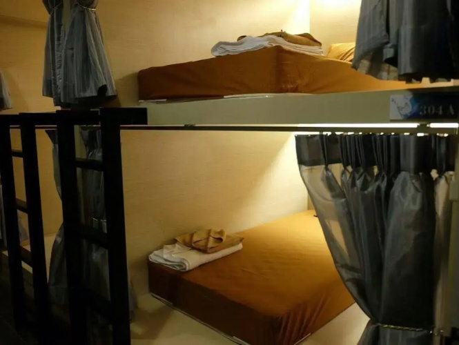 Loma Hostel at Phuket Town