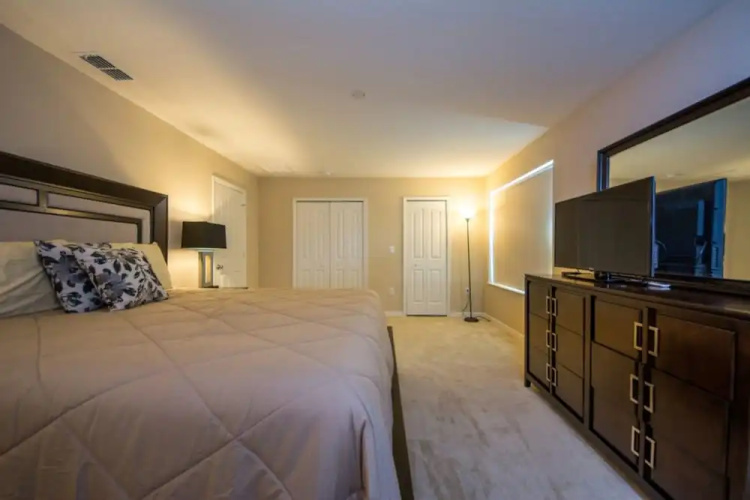 Crystal Cove 4748