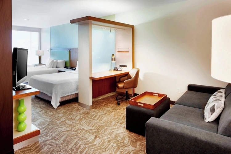 Quadruple Suite