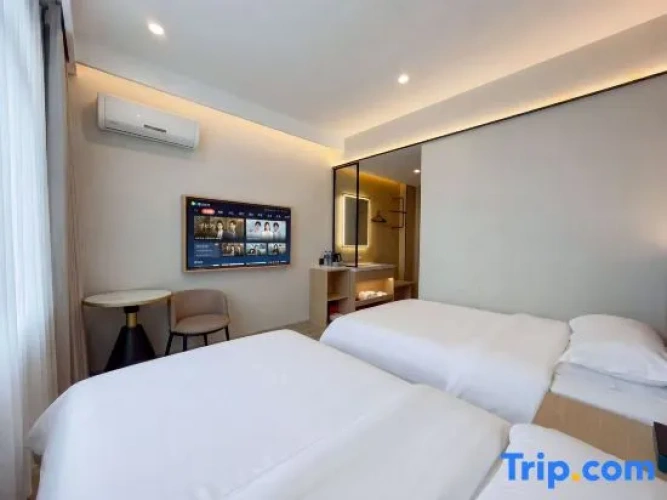 Economy Twin room