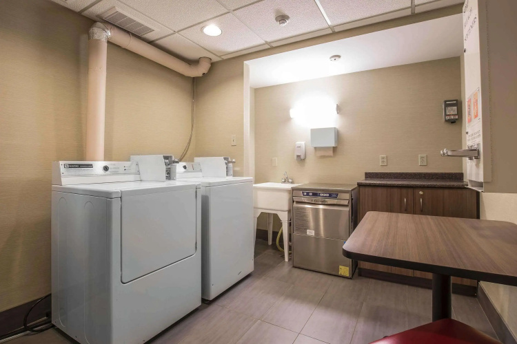 Comfort Inn Pickering photo 23