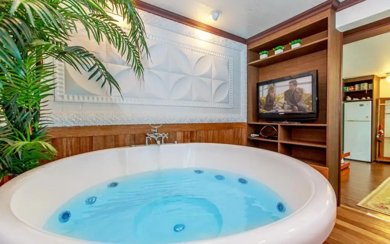 Premier room