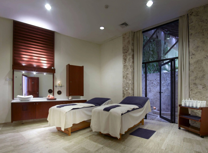 Grand Palladium Select White Sand Resort & Spa - All Inclusive