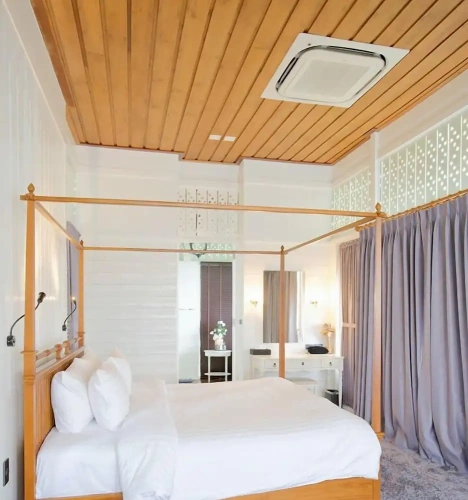 1 Bedroom Villa
