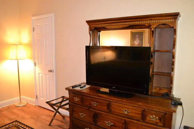 River Place Condos 411 3BD