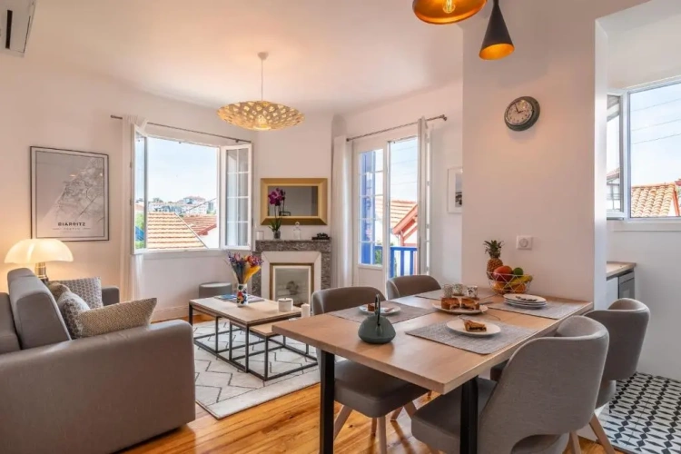 2 Bedrooms Double Apartment