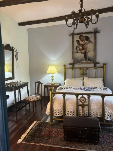 1 Bedroom Standard Double Basement room