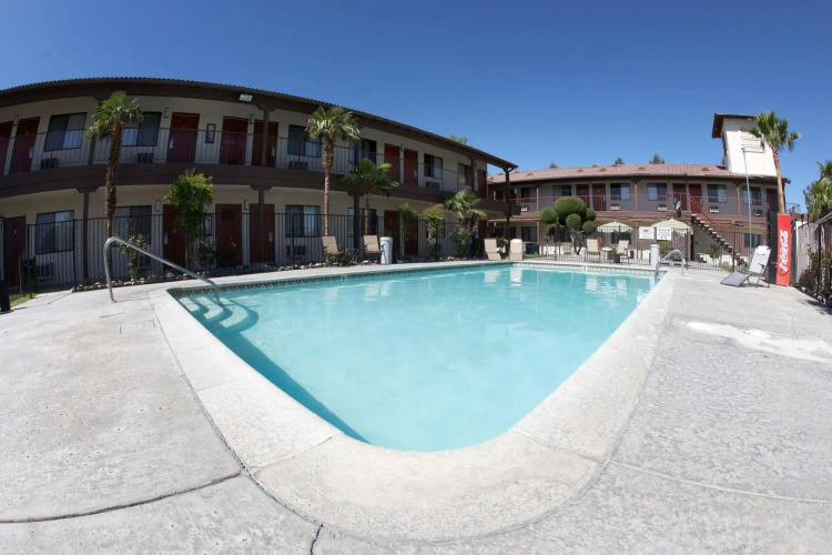 Ez 8 Motel Palmdale photo 14