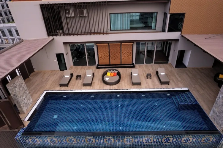 Presidential Suite