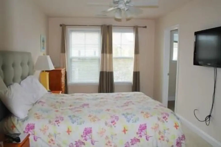3804 Bay Village