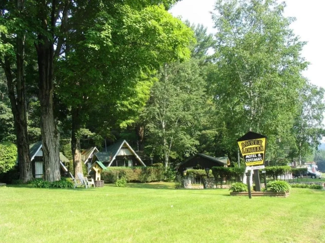 Duplex Cottage