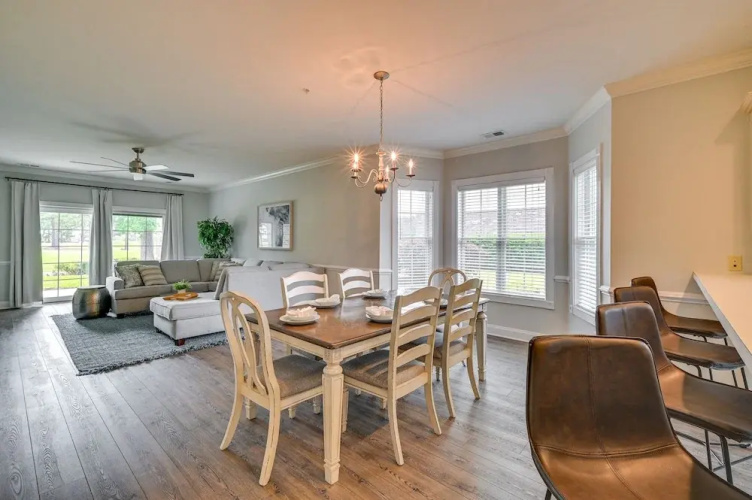 Magnolia Pointe Two-bedroom Apartment 305-4882