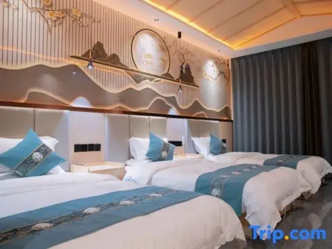 Luxury Triple room